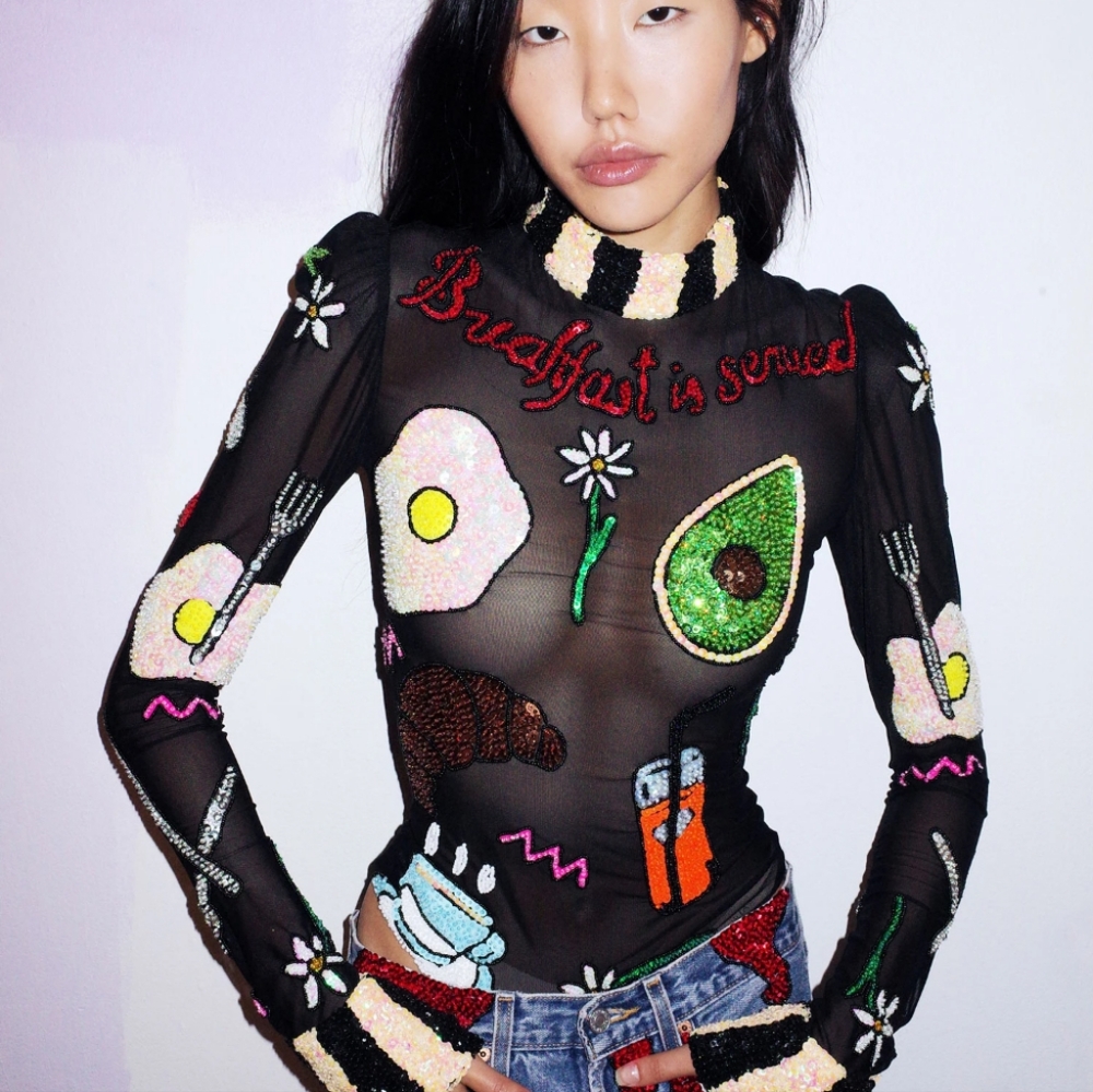 Sz Small DISCOUNT UNIVERSE Sequin Breakfast Is Served Bodysuit Onsie  Leotard